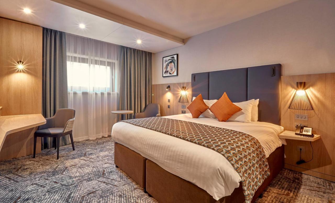 Crowne Plaza Reading Hotel Kültér fotó